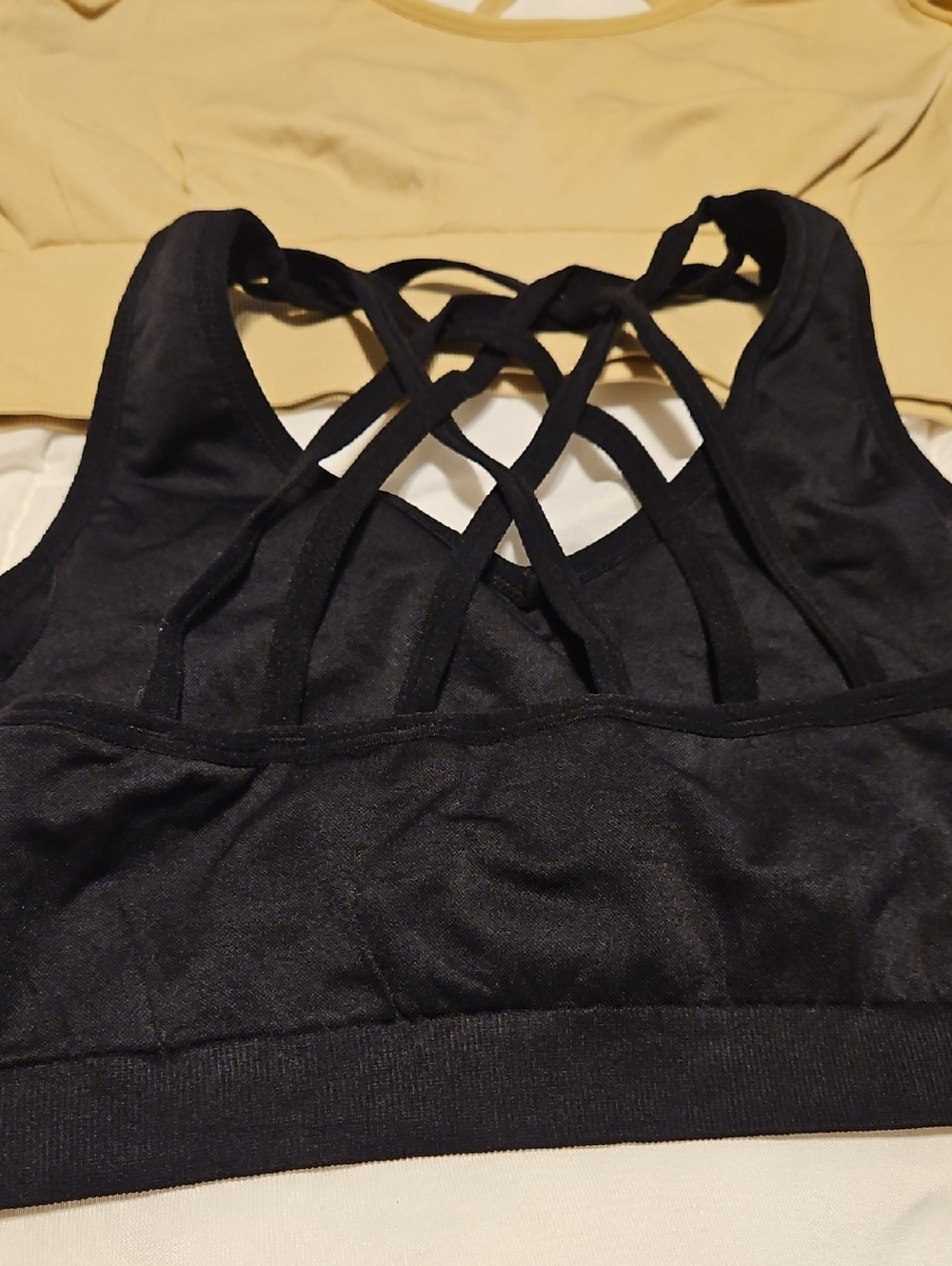Women's Black Strappy Sports Bra - Unbranded